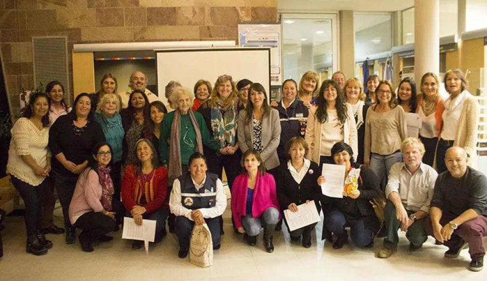 Homenajearon a mujeres que día a día luchan por un Bariloche mejor
