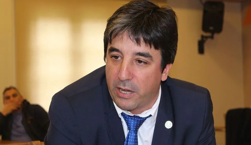 Barberis: “La Justicia está gobernando o intenta gobernar una decisión política”