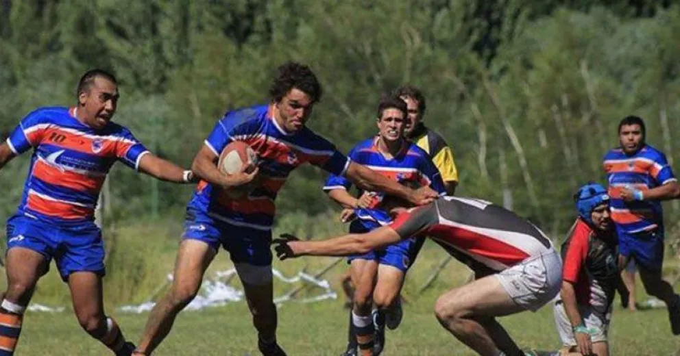Jabalíes humilló a Dina Huapi en nueva fecha de rugby
