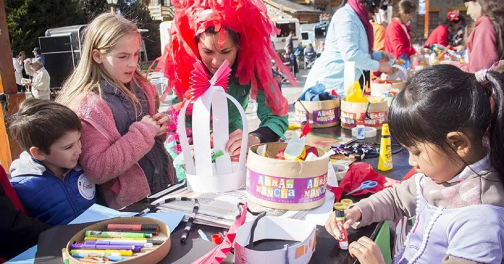 Atractivo cierre del Mercado de Industrias Creativas en Bariloche