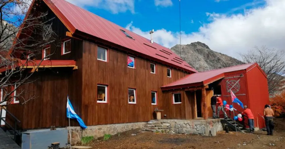 Reinauguraron el refugio Jakob