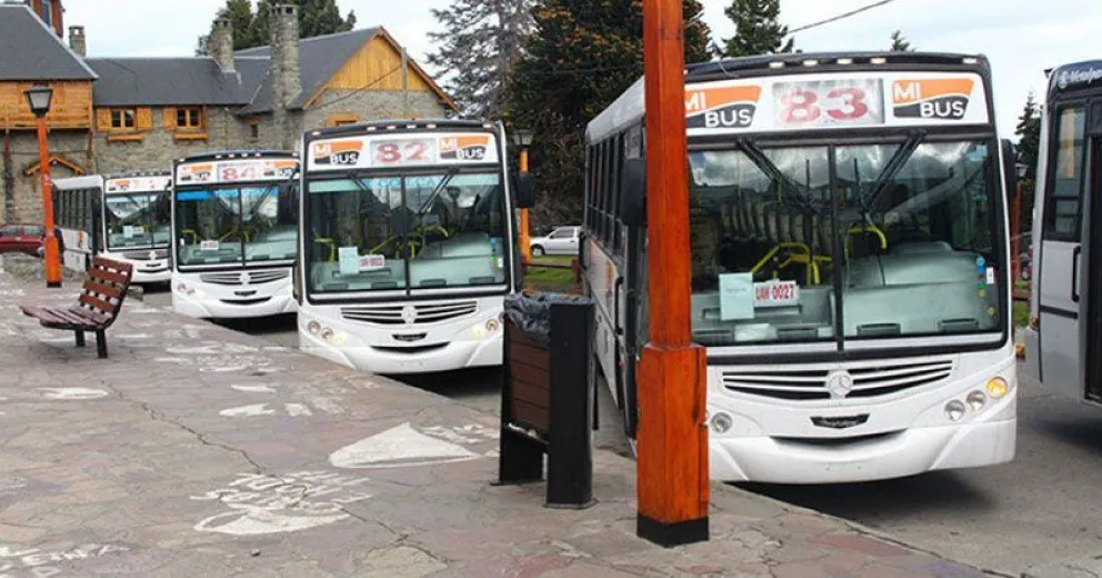 La empresa Mi Bus debe casi 5 millones de pesos en patentes a la Provincia