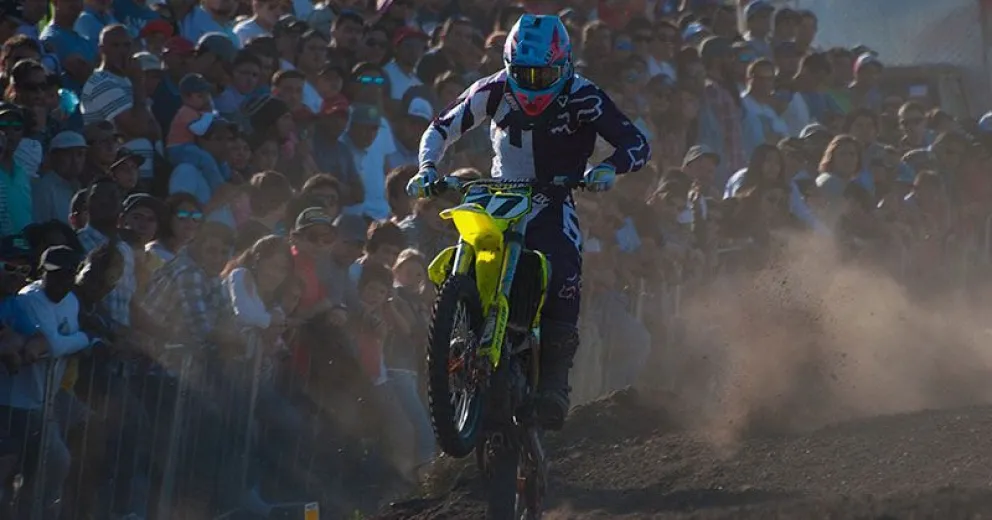 Luzzardi arrancó ganando en Chile