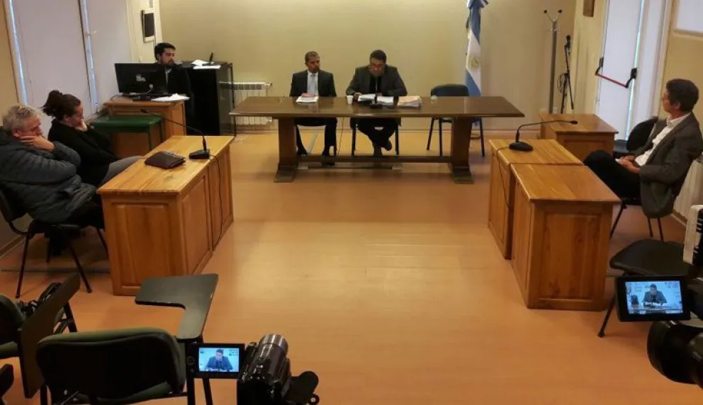 La joven que acusó al coordinador Enzo Lampasona por abuso sexual pidió justicia en Twitter   