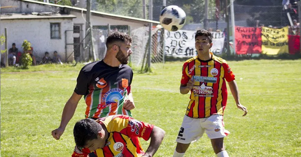 Estudiantes recibe a Lacar y Cruz del Sur a Puerto Moreno