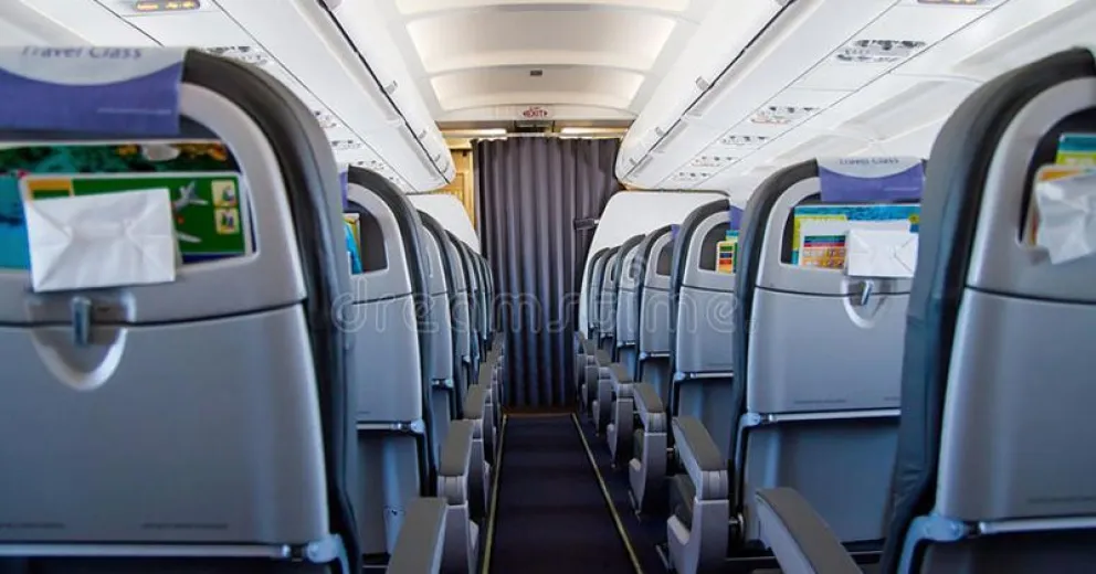 Más de 45 mil pasajeros volaron a Bariloche en el mes de abril   