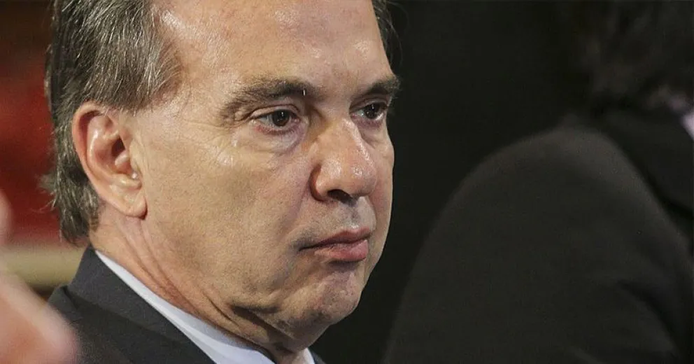 Pichetto: "de persistir esta política, se terminará en una colisión"