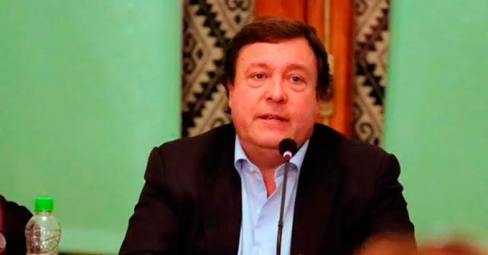 Por el alza del dólar, congelan la segunda etapa del Castello