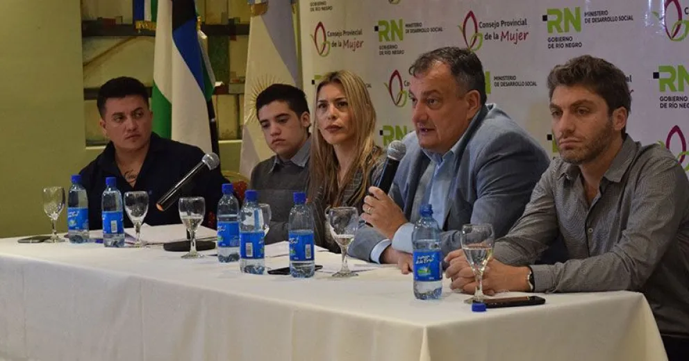 Comenzó el Primer Encuentro de Género y Diversidad LGBTI+