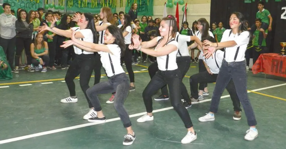 San Esteban celebró a lo grande la Fiesta Inaugural Interhouses 2018