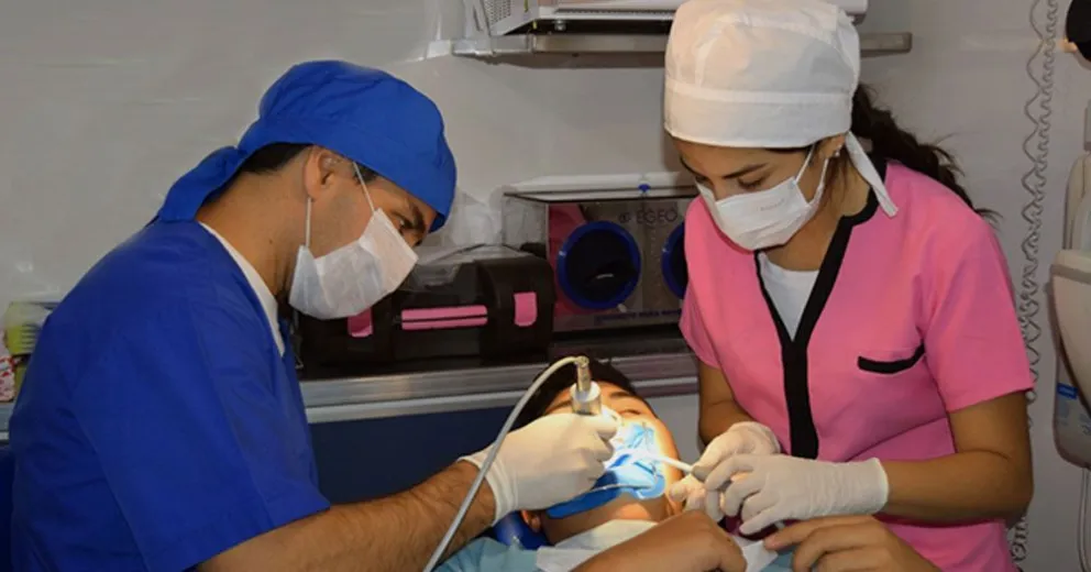 Más de 80 personas de la Línea Sur recibieron atención odontológica