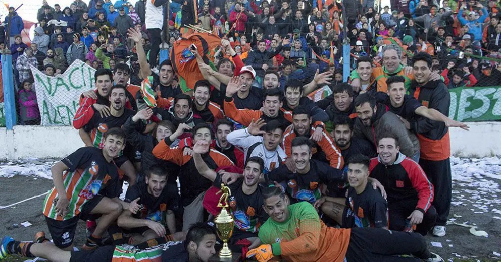 16 años después, Puerto Moreno volvió a ganarle el campeonato a Estudiantes Unidos en los penales