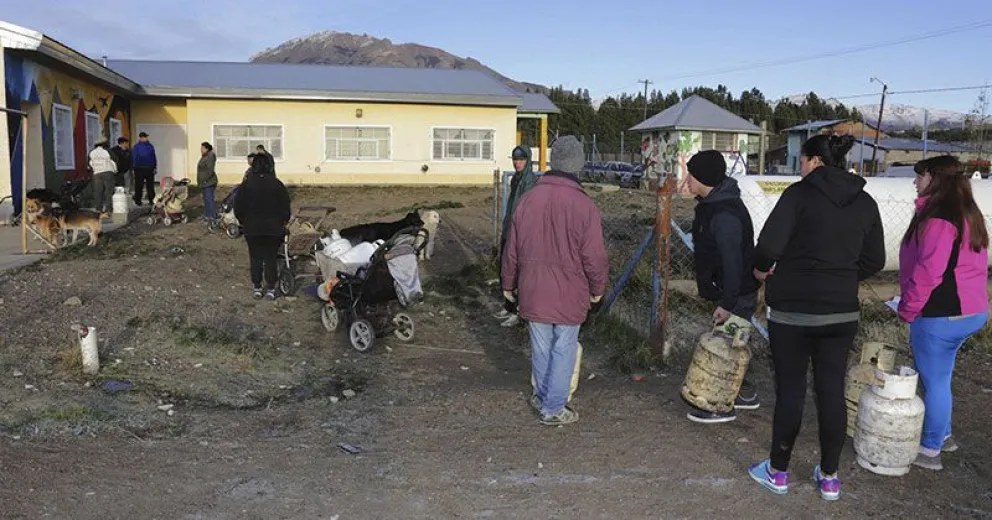 Comenzó la distribución de garrafas en Bariloche y Región Sur