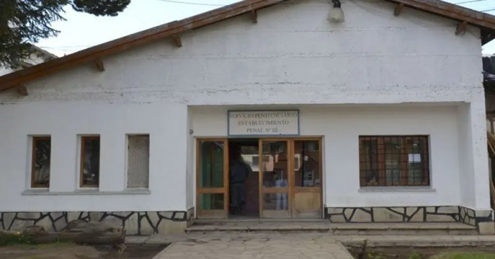 Arrojaban estupefacientes al patio del Penal III