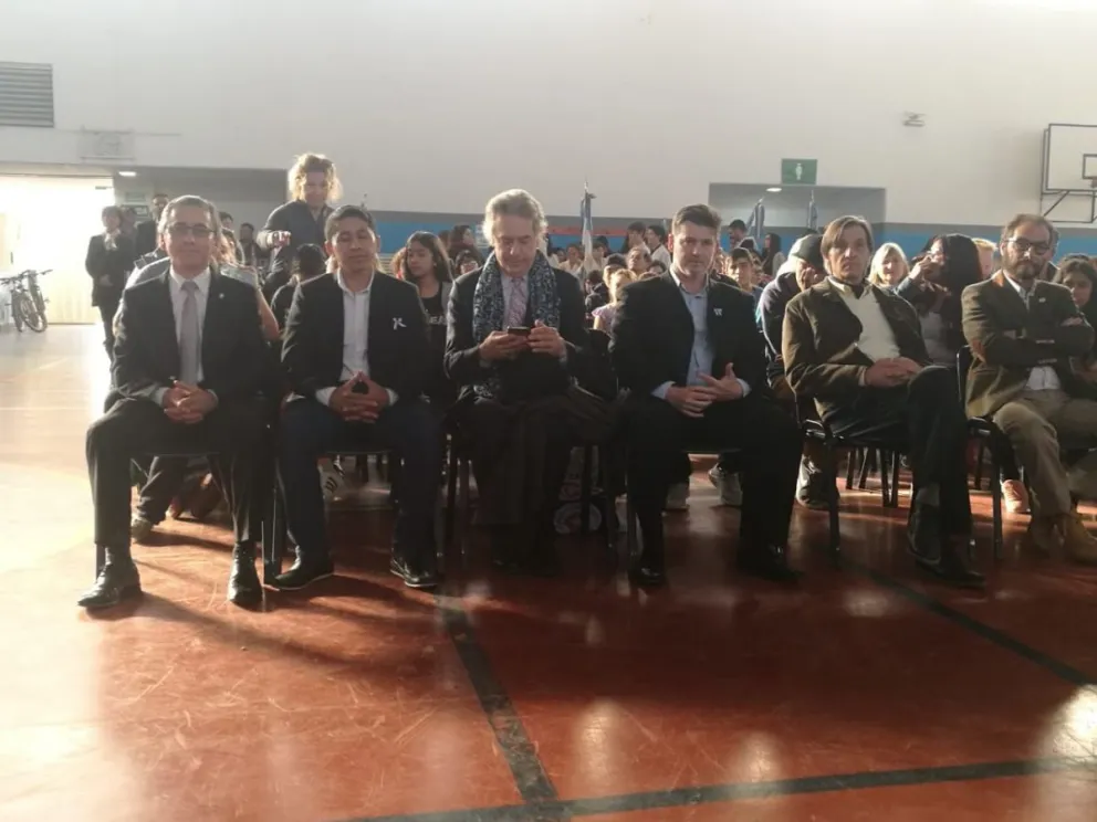 Festejo de 25 de mayo en Dina Huapi