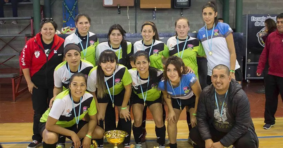 La Selección Femenina de Bariloche se quedó con el segundo Torneo del Sur