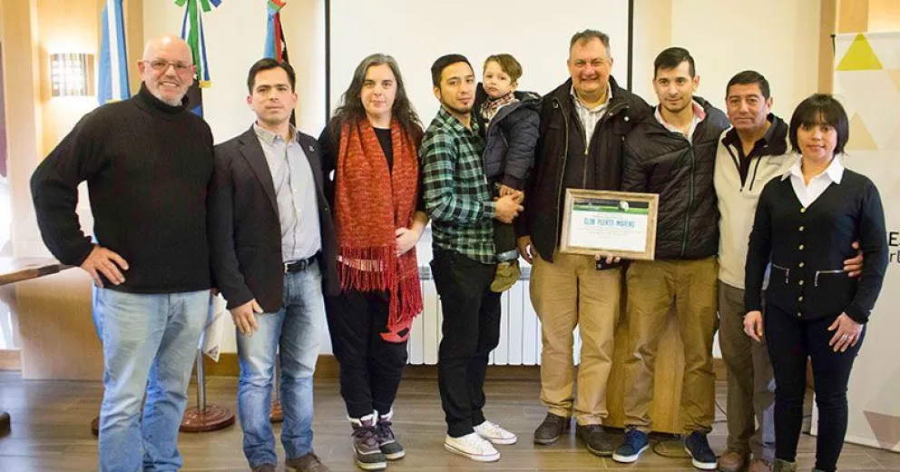 El Concejo reconoció a Puerto Moreno por su campeonato en la liga de fútbol