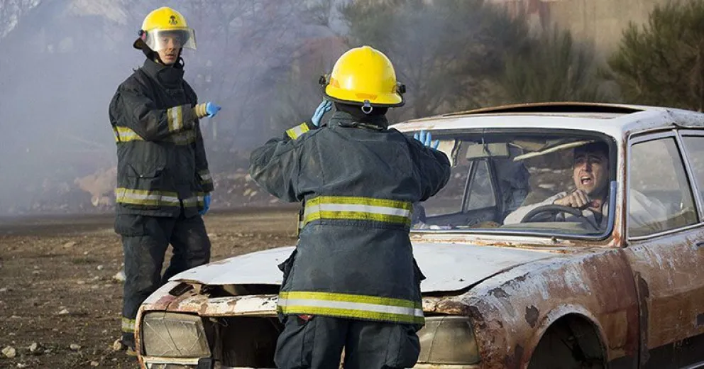 Diez jóvenes ingresaron al cuerpo activo de Bomberos