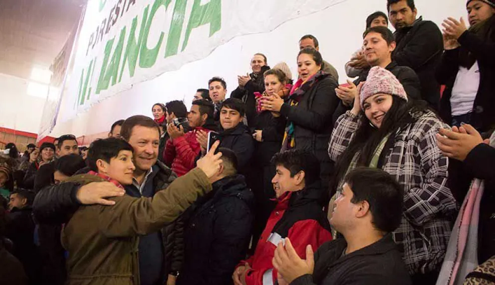 “Este no es un acto, es la consecuencia del trabajo juntos”