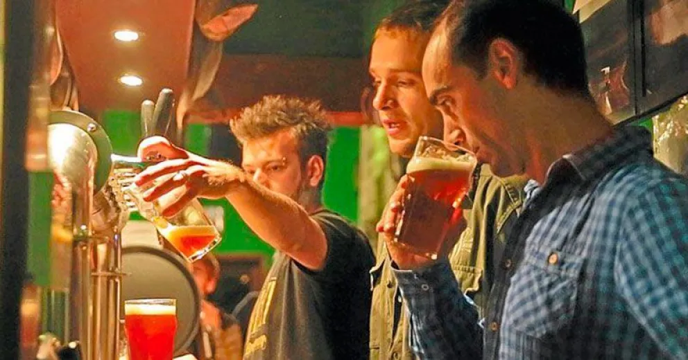 “Ciencia y Cerveza” llega a Esquel