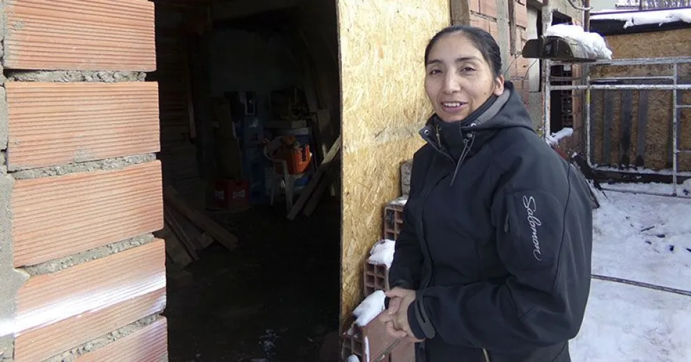 Comenzó una campaña para recolectar calzado y ropa de abrigo para familias que lo necesitan