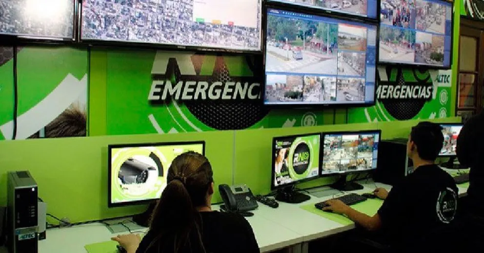 Tiene restricción de acercamiento y agredió la casa de expareja   