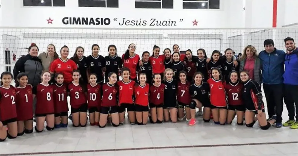 Chicas y chicos de Bariloche concentran en Choele Choel con las selecciones de Río Negro