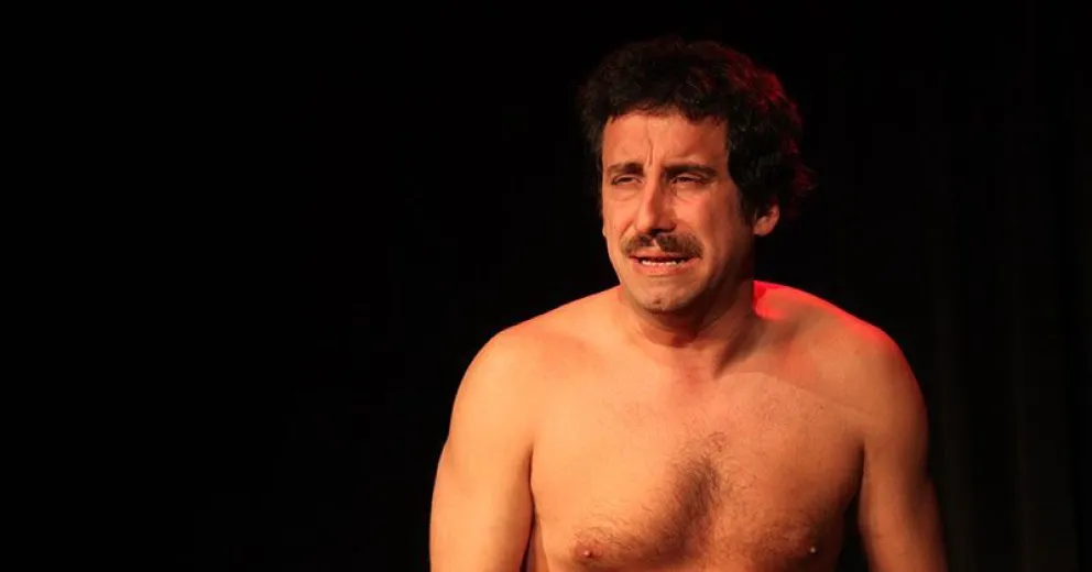 Luego de su trabajo en la serie “Sandro”, el actor Juan Manuel Alari inicia una mini gira
