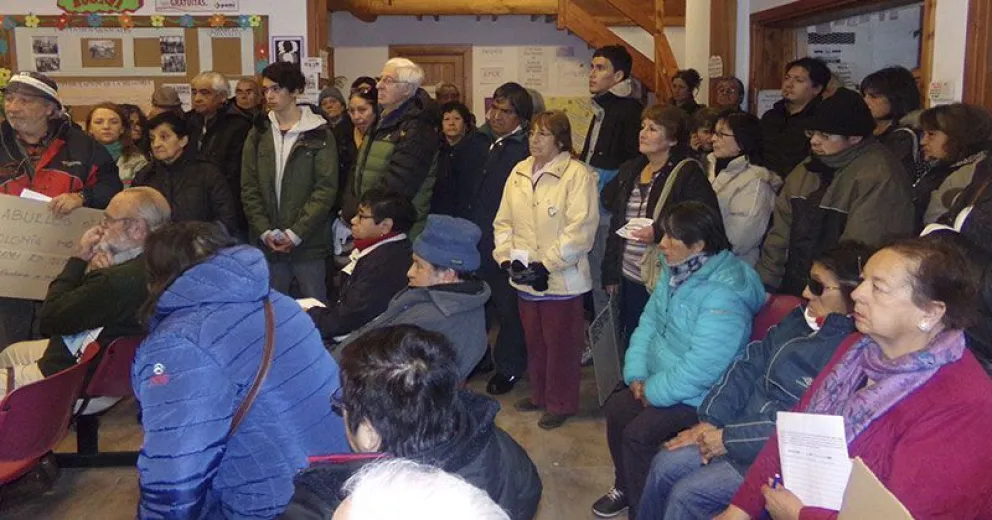Manifiesto del Abuelazo en defensa de docentes de Chubut