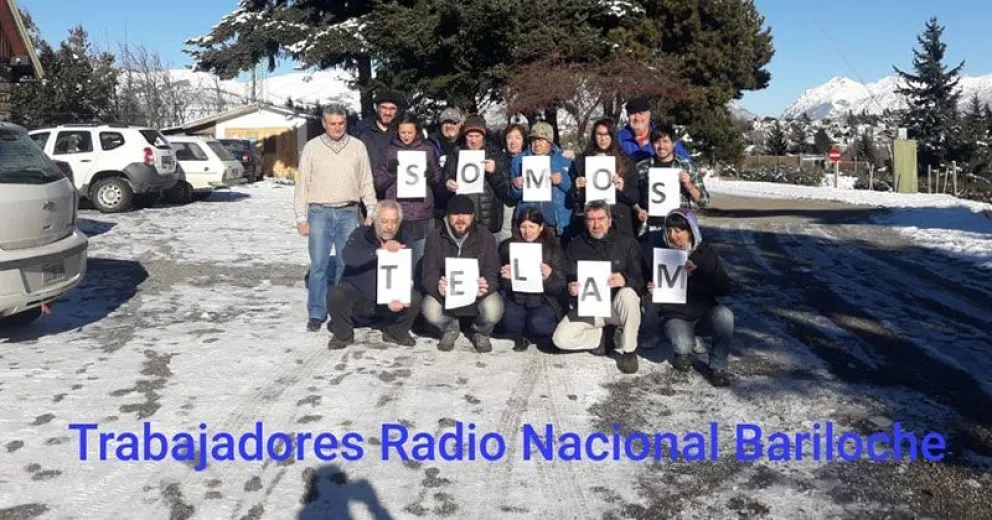 En Radio Nacional Bariloche repudian despidos en Télam