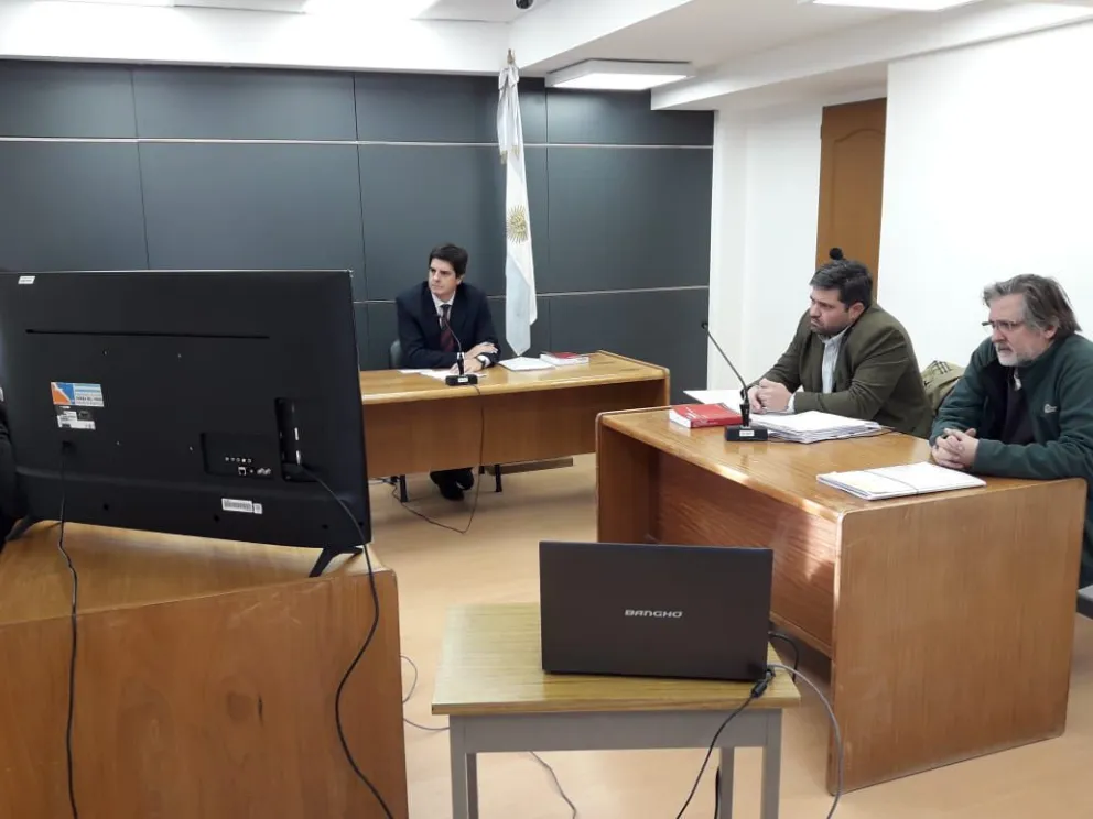 Continuarán detenidos los imputados por el robo en el Hipertehuelche