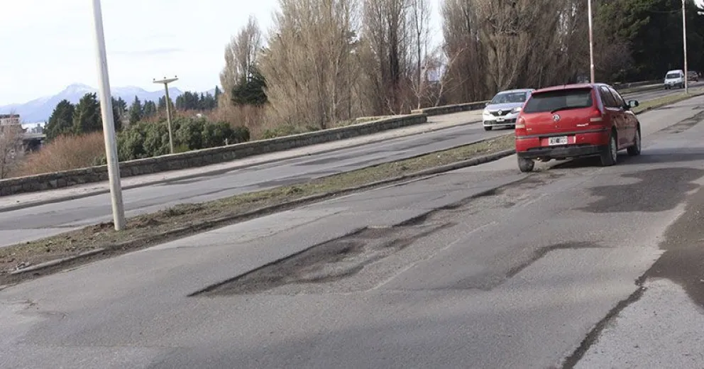 Arreglarán las calles que se rompieron de nuevo y harán un bacheo en septiembre