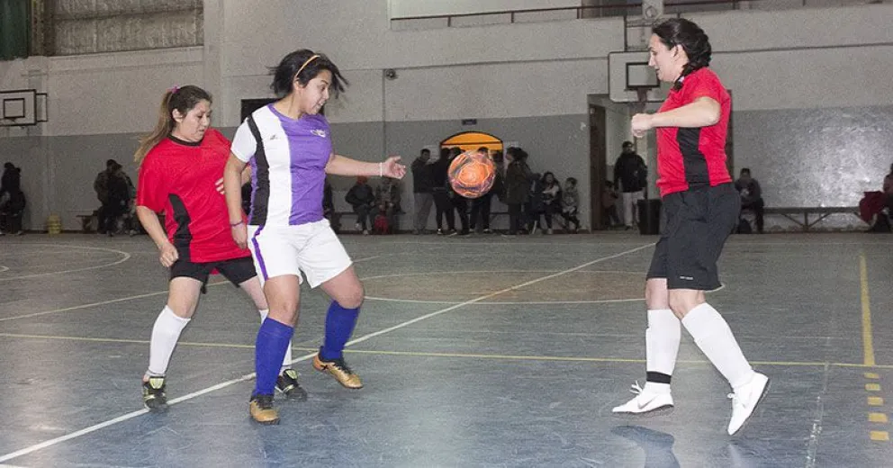 El torneo femenino de futsal protagonizó el fin de semana largo