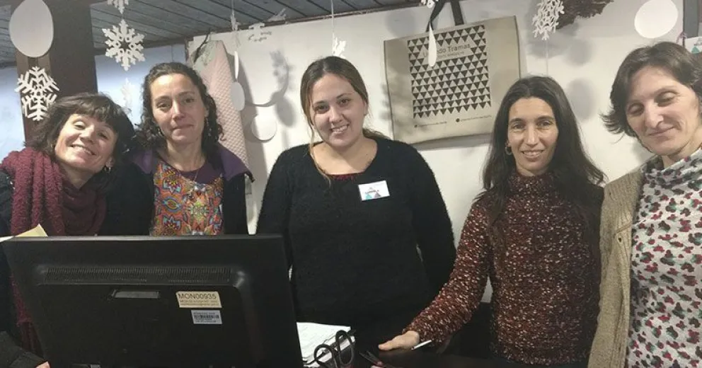 Microemprendedoras presentan “Tejiendo tramas” en el SCUM