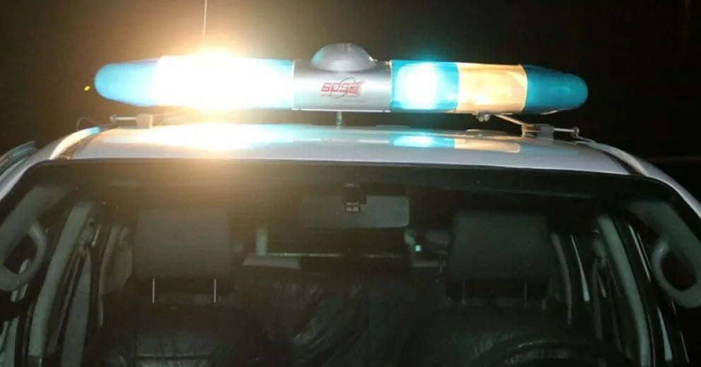 Iba conduciendo alcoholizada con sus hijos a bordo, chocó y el más chico resultó lesionado