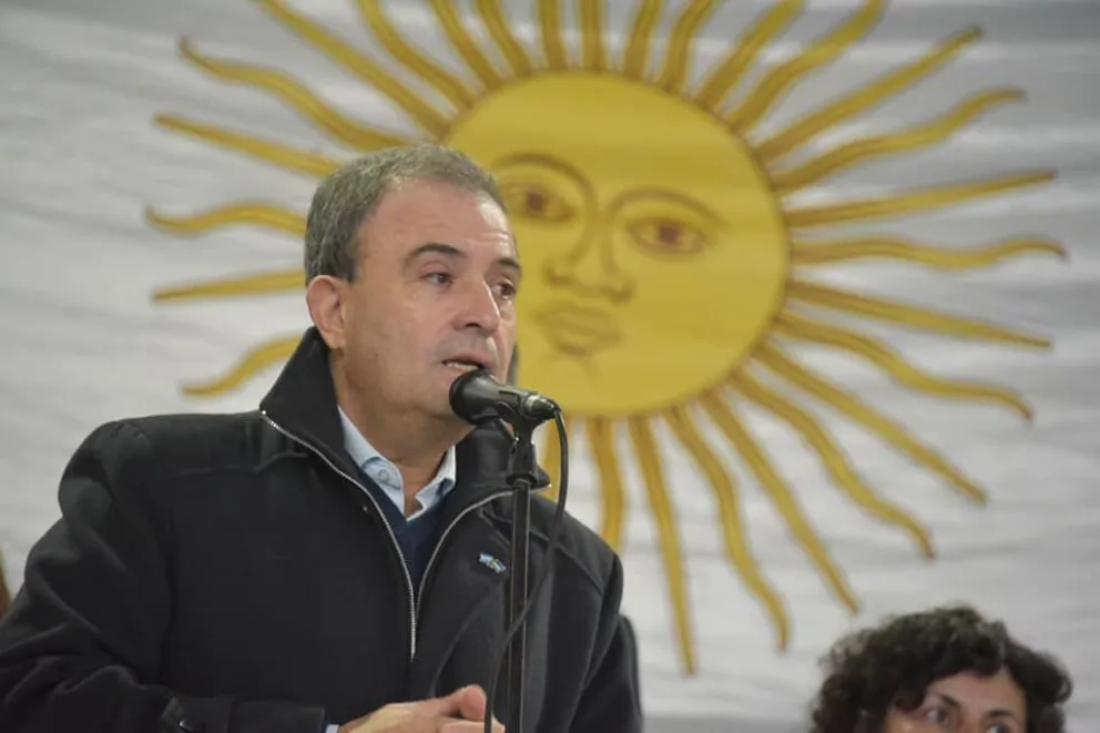 Pesatti: “Soy irigoyenista, peronista y si a alguno le molesta, también kirchnerista”