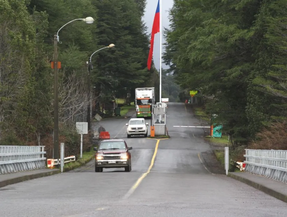 Chile comenzó a pedir PCR negativo para cruzar la frontera en el Paso Samoré Chile comenzó a pedir PCR negativo para cruzar la frontera en el Paso Samoré
