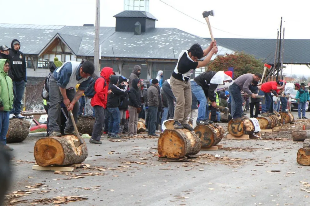 La inscripción debe realizarse de forma presencial en el Gimnasio Municipal N°1