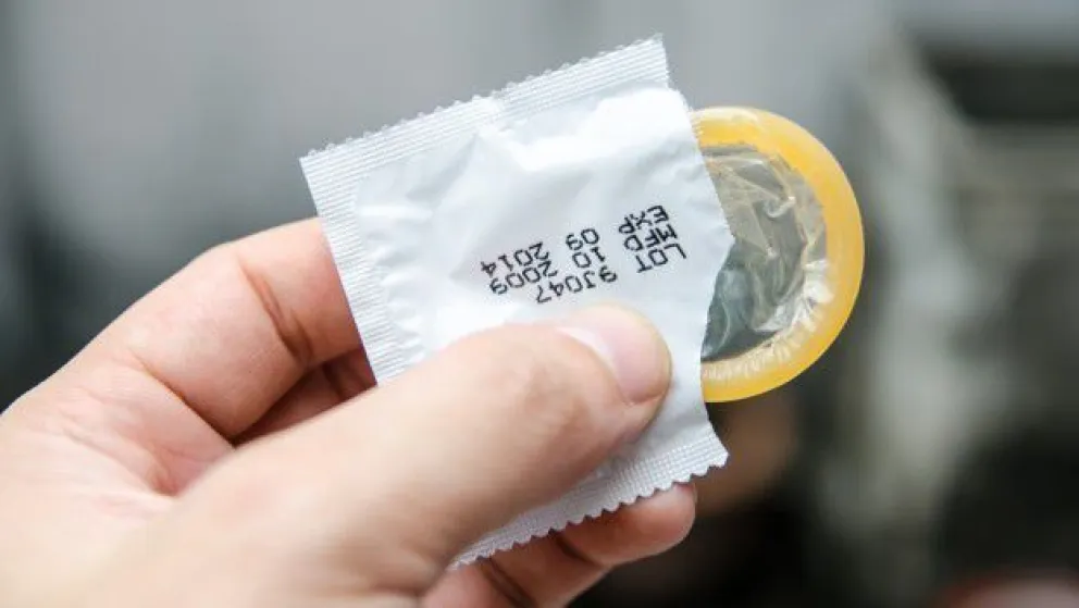 Salud reafirma la importancia del uso del preservativo como método eficaz de prevención   
