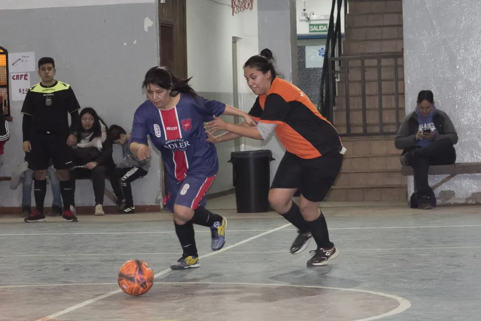 La Cuarta “copa” la fecha de futsal femenino