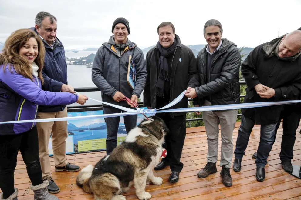 Inauguraron las obras del Punto Panorámico de Bariloche