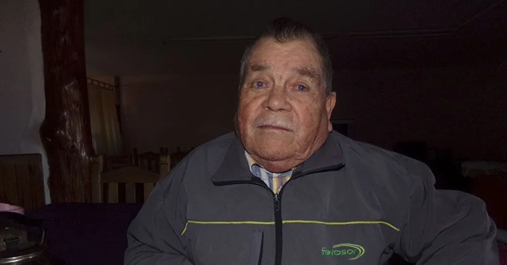 Orlando Castillo, un vecino de El Frutillar que apuesta a la vida, a pesar de los duros momentos que debió pasar