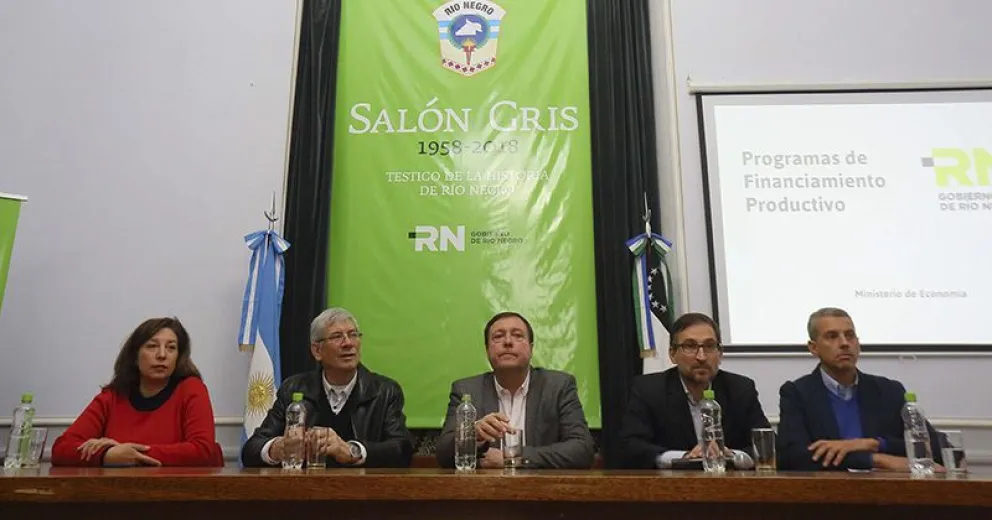 El Gobierno presentó un amplio programa de créditos con tasa subsidiada para Pymes y emprendedores