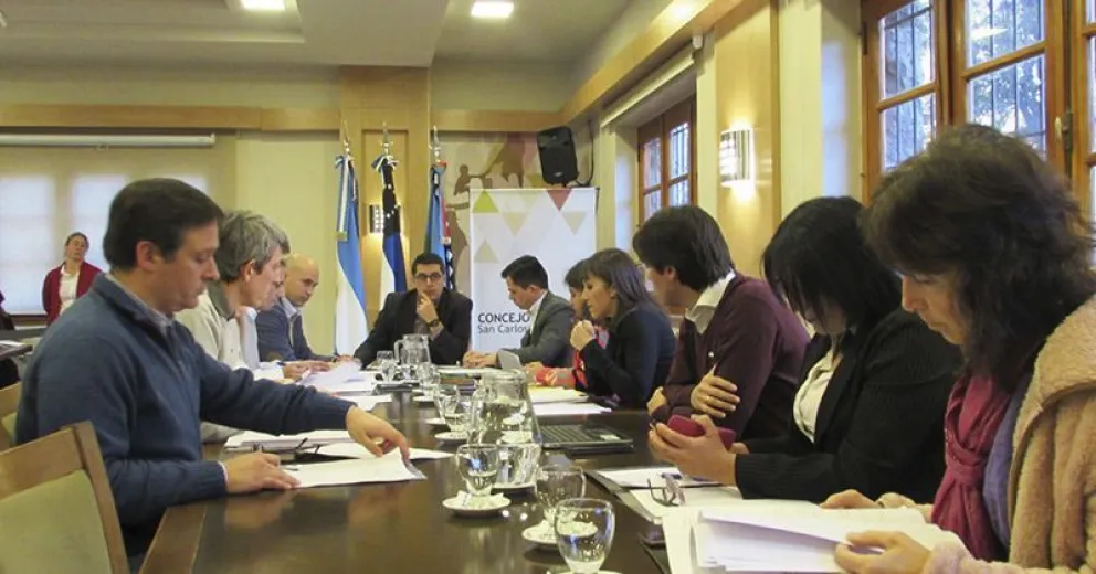 Concejo autorizó licitación del Plan Castello para el puente del Ñireco