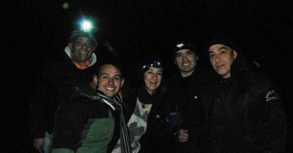 Rescataron a un joven que se perdió cuando fotografiaba cóndores en el Cerro López