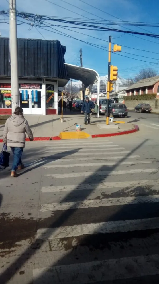 El lunes se activa el semáforo de Onelli y 25 de Mayo