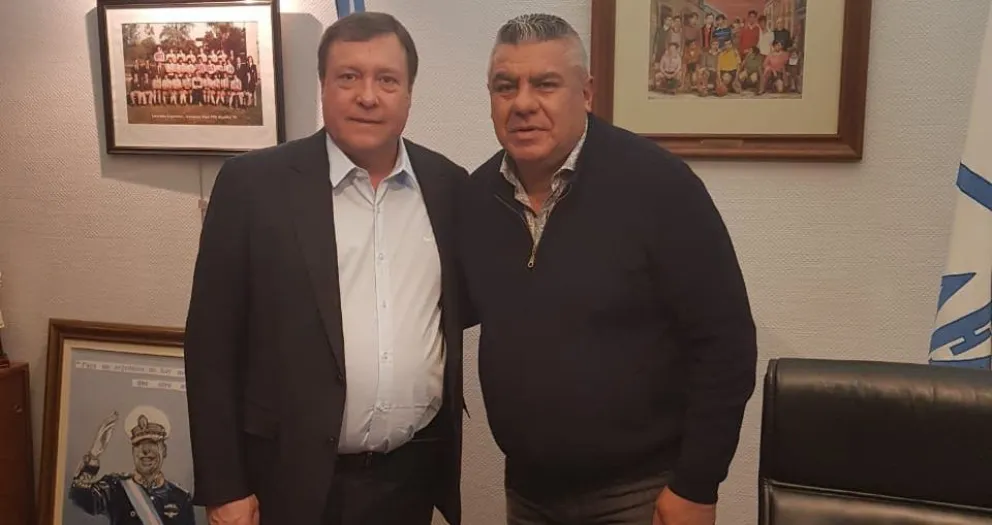 El gobernador Weretilneck invitó al presidente de AFA a participar de la Copa Provincial