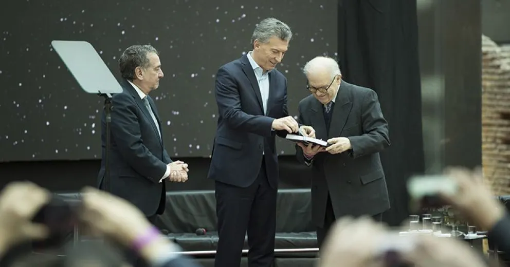 El satélite SAOCOM 1A fue presentado en Buenos Aires por el presidente