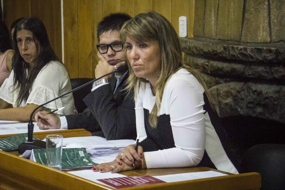 Un año de prisión en suspenso por apuñalar a un joven