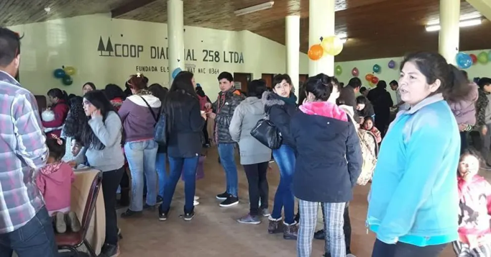 El barrio Cooperativa 258 agasajó a los pequeños